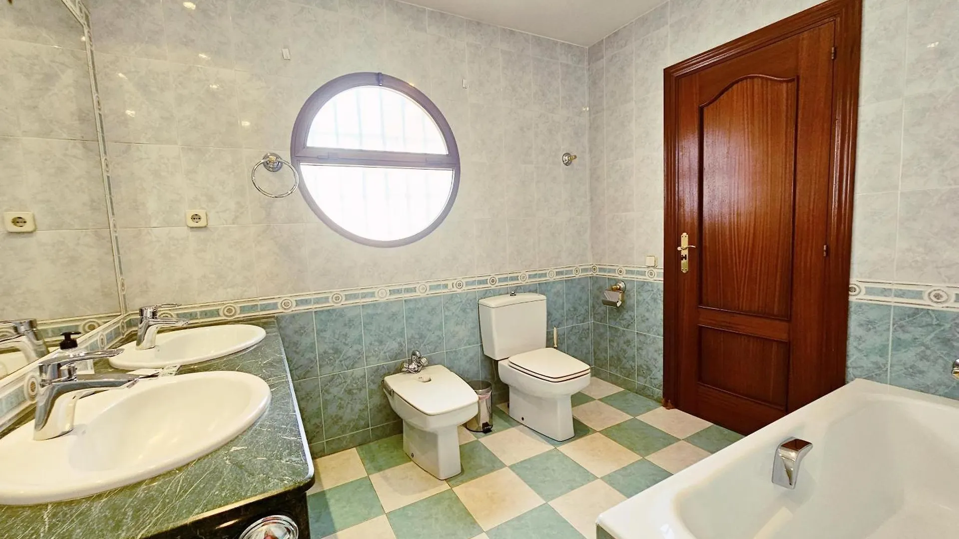 Villa Hermana Del Sol By Lica Estepona