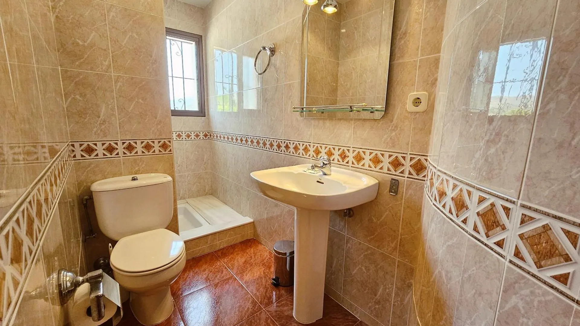 Villa Hermana Del Sol By Lica Estepona 0*,